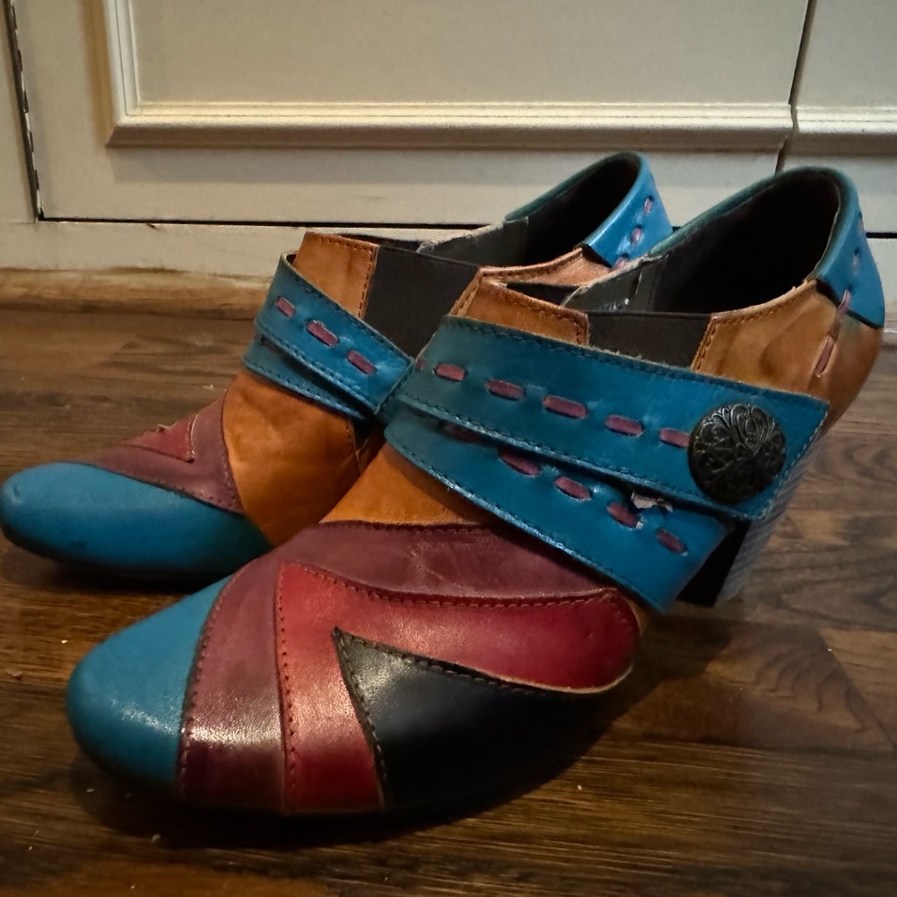 Multi-color lightly worn shoes